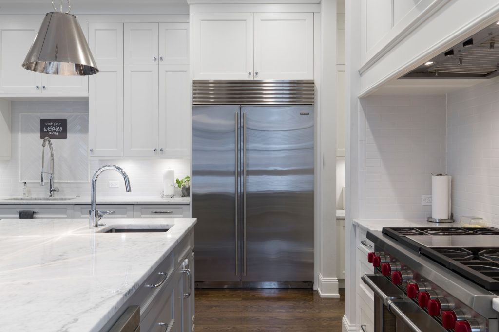 What are shaker cabinets?
