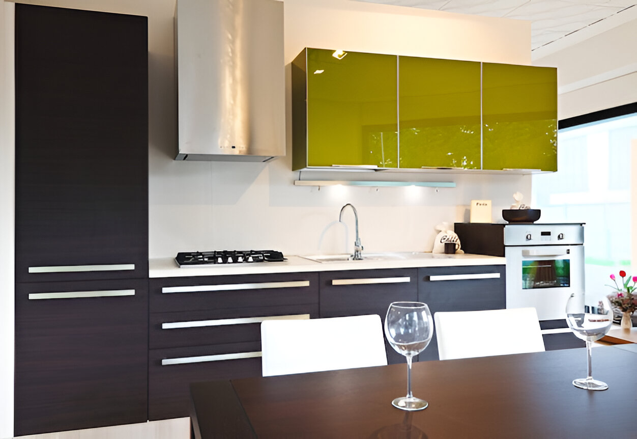 cabinet manufacturers